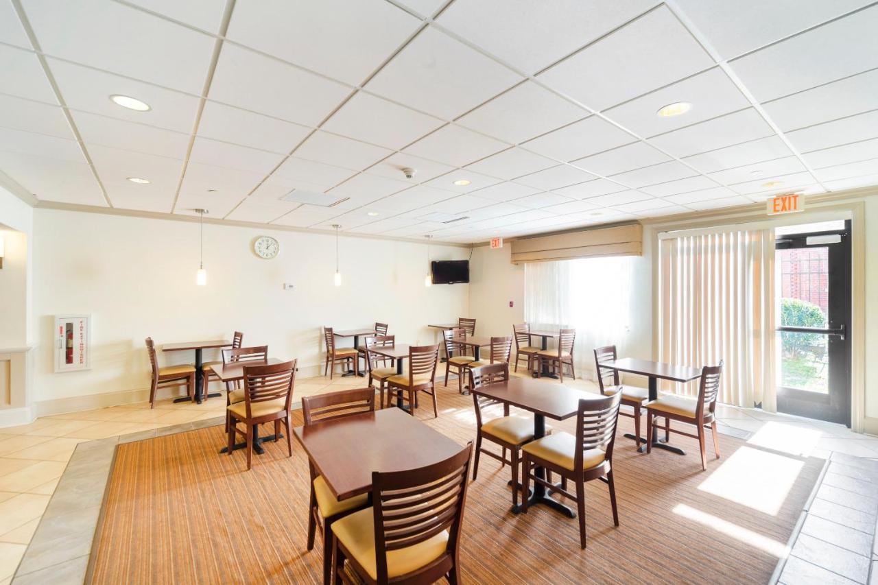 Hotel Ramada By Wyndham Jackson Ms Extérieur photo