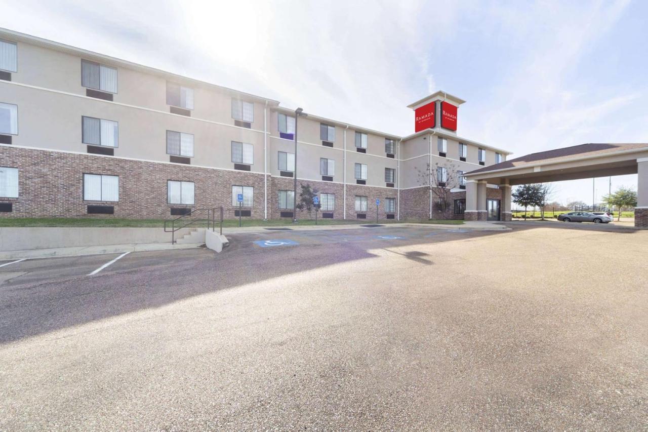 Hotel Ramada By Wyndham Jackson Ms Extérieur photo