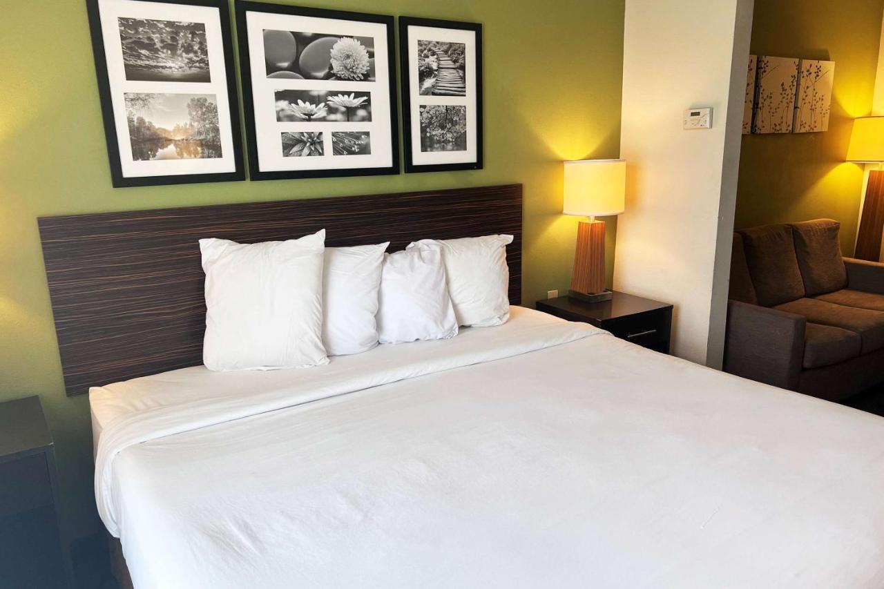 Hotel Ramada By Wyndham Jackson Ms Extérieur photo